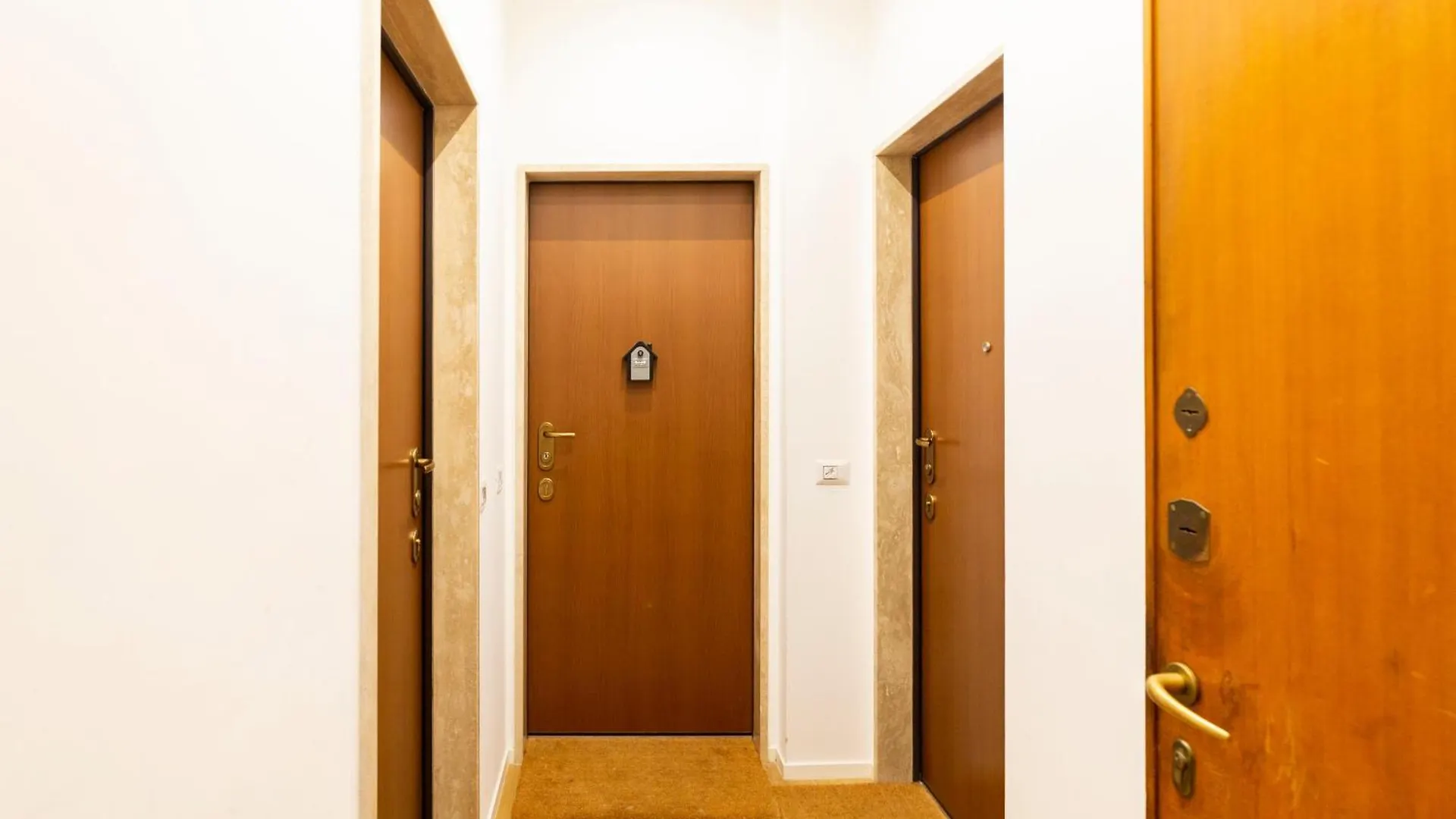 Monte Ceneri Suite Milan