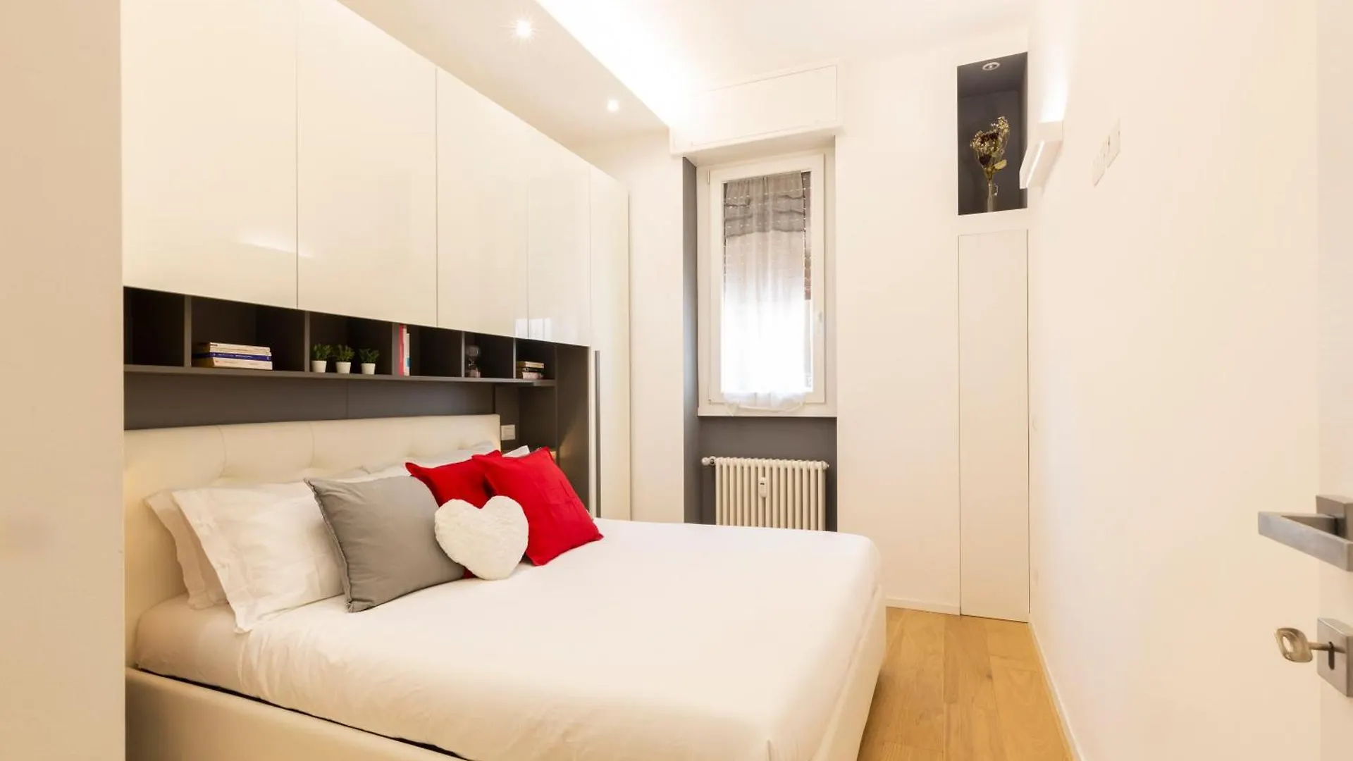 Apartment Monte Ceneri Suite Milan