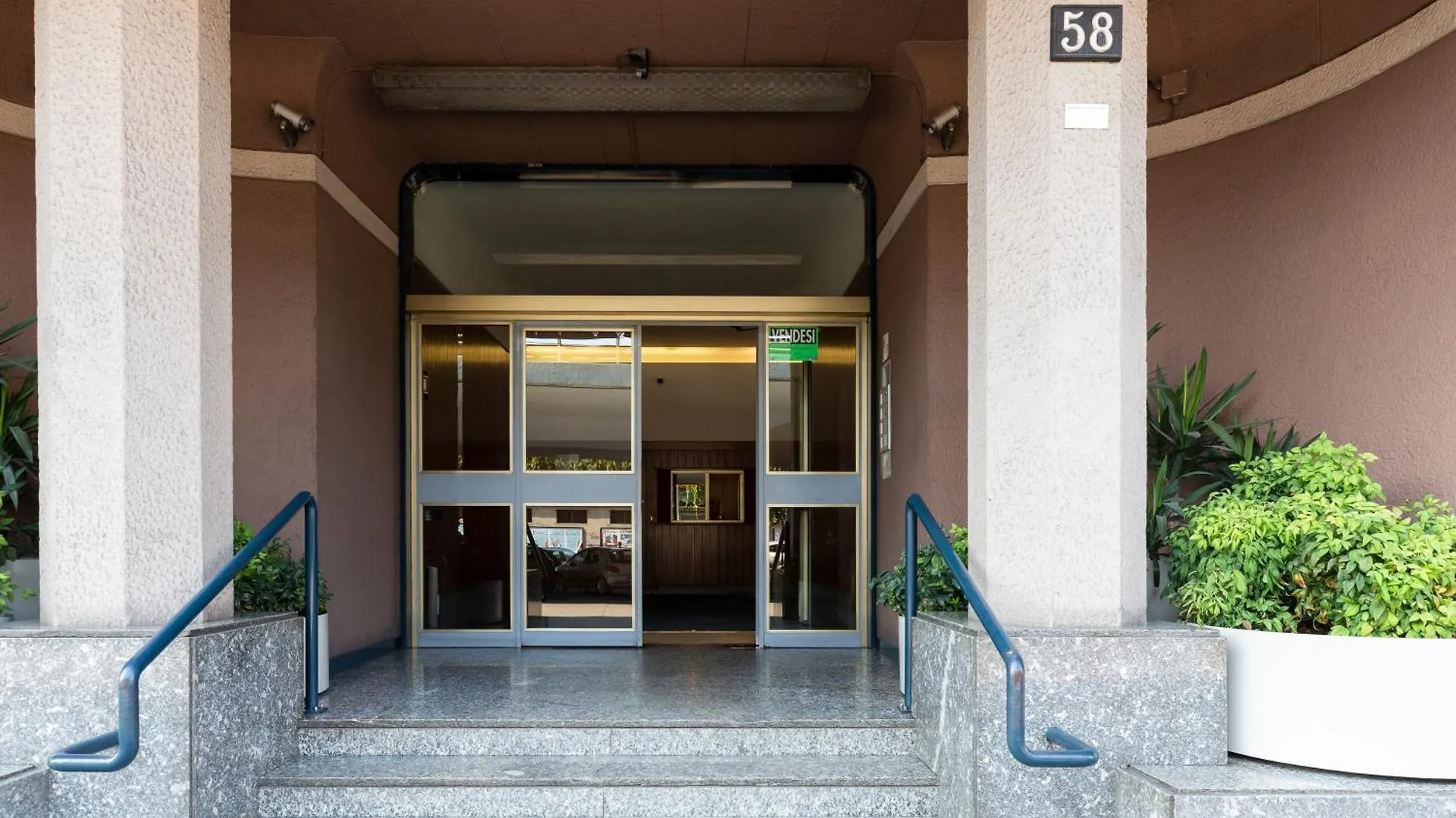 Daire Monte Ceneri Suite Milano
