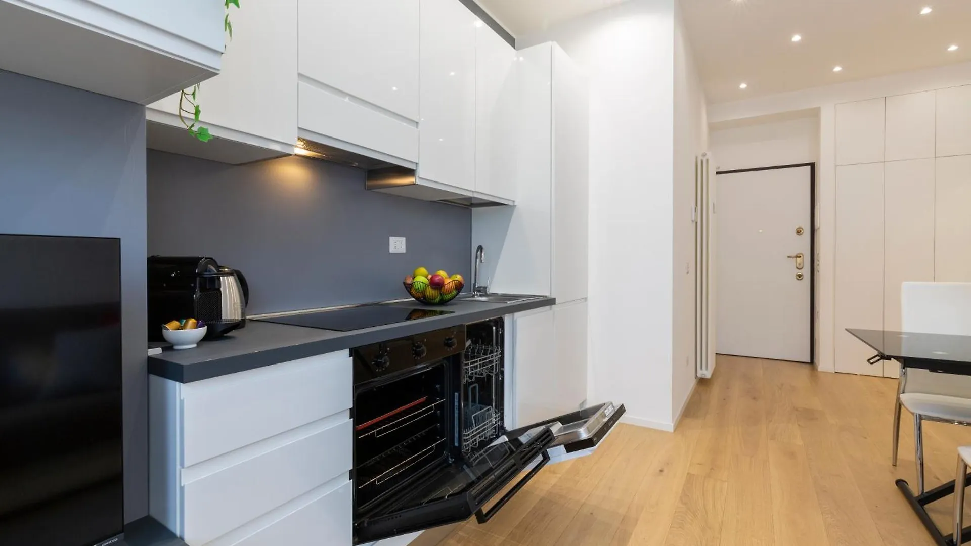 Monte Ceneri Suite Milano İtalya