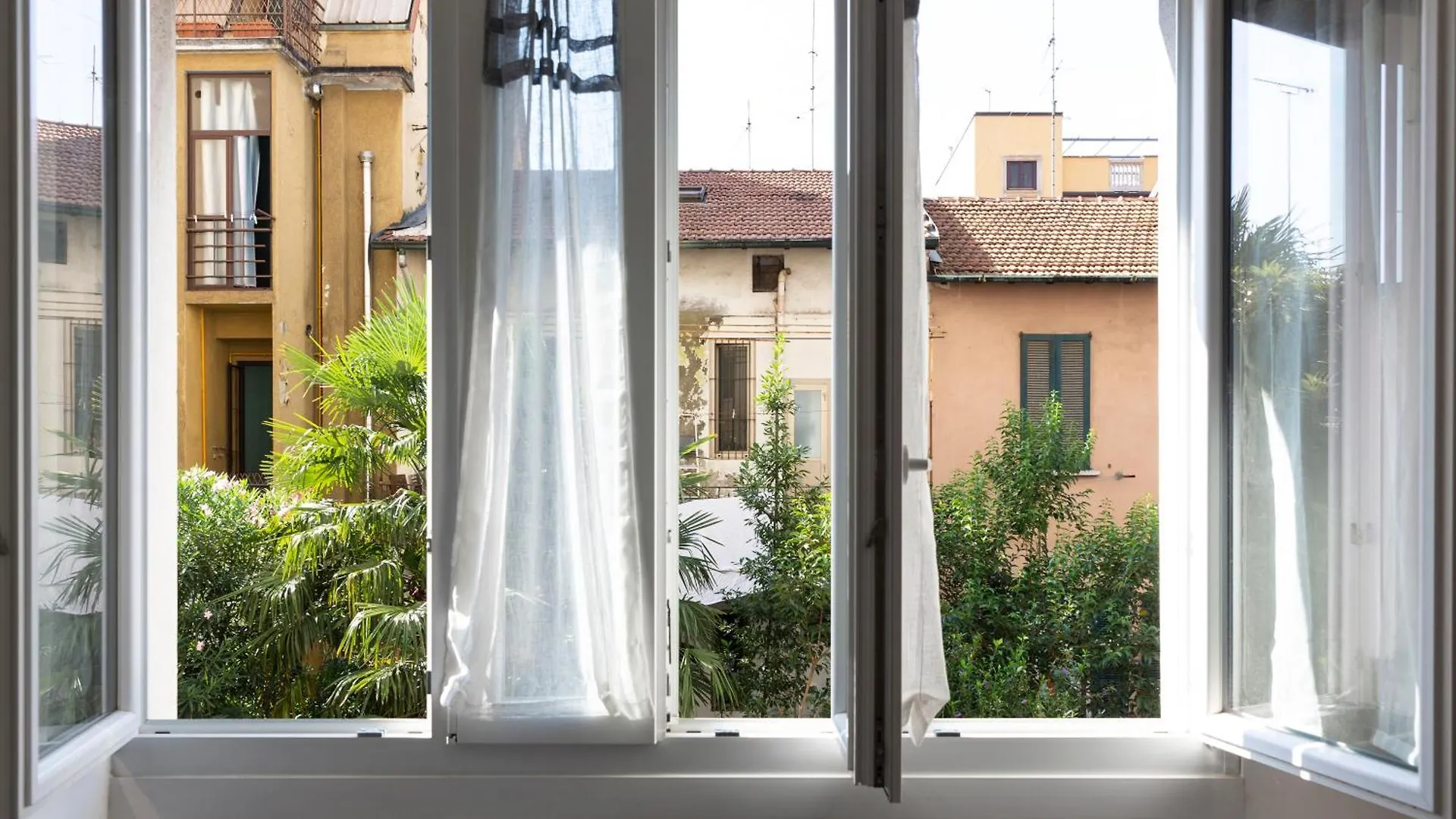 Monte Ceneri Suite Milano Daire