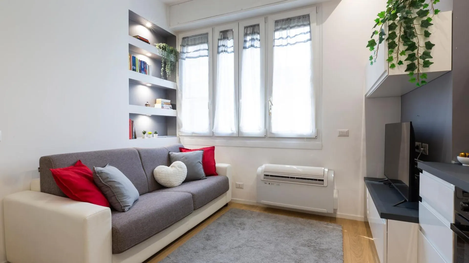 Monte Ceneri Suite Milano Daire